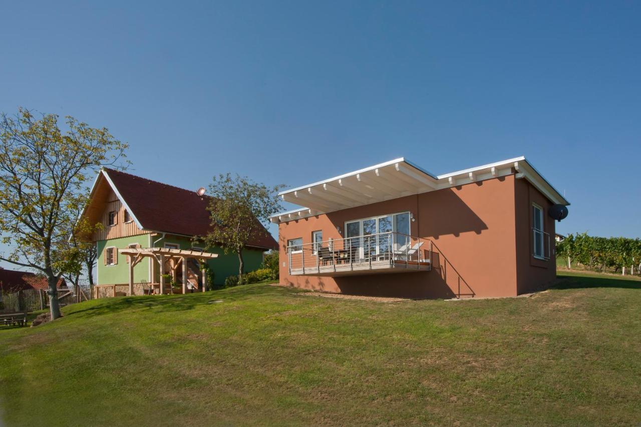 Ferienhaeuser Im Weingarten Fehring Eksteriør billede